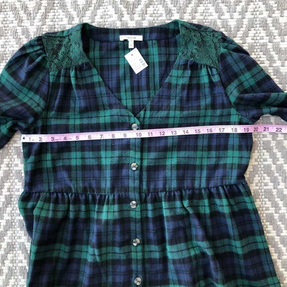 Maurices blue plaid button front baby doll top size medium - Picture 4 of 12